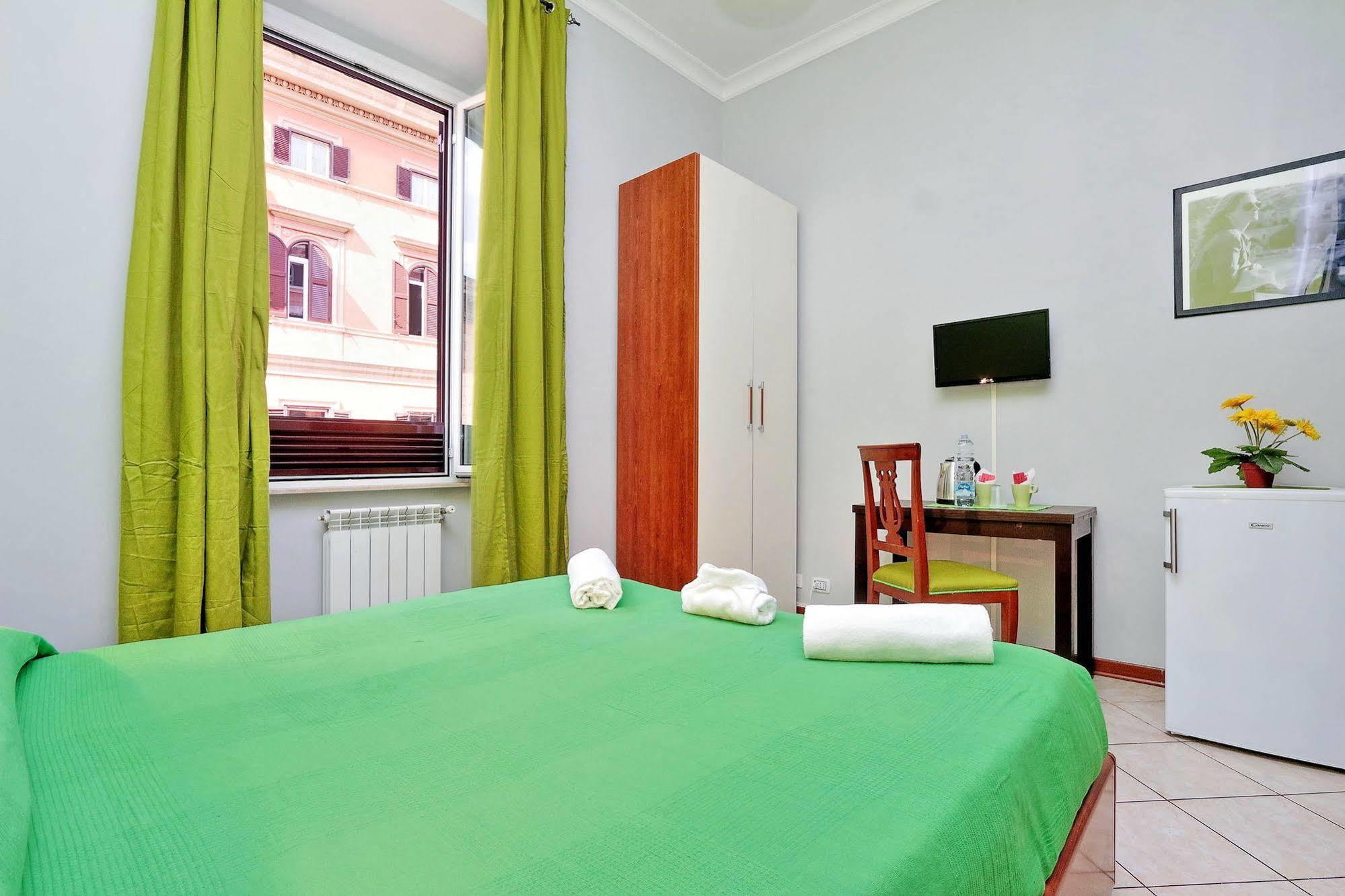 Pensionat Lucky Domus 2*